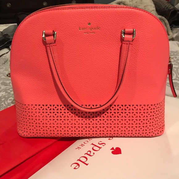 kate spade Handbags - Kate Spade Pocketbook